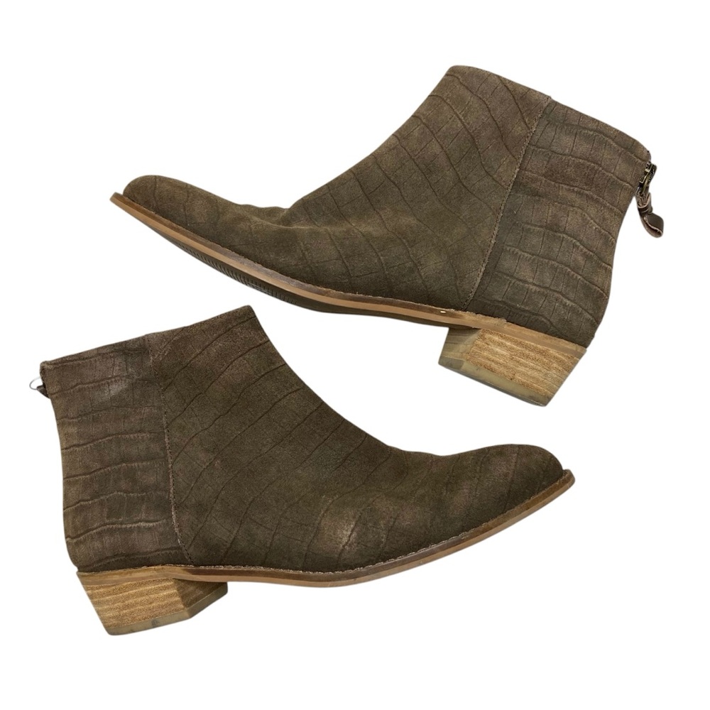 KELSI DAGGER Cumberland Ankle Boots Crocodile Embossed Leather Brown Size 7.5